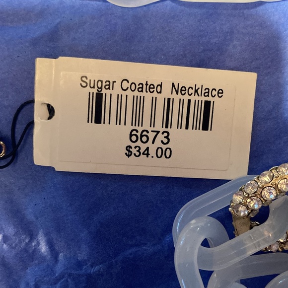 Necklace. NWT. Chunky 11” double necklace, thick plastic links with strong clasp - Picture 8 of 12